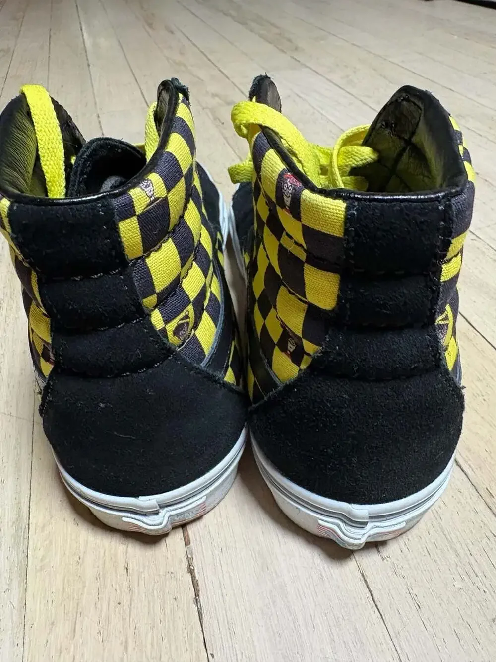 Buy Where's Waldo? x Vans Sk8-Hi 'Odlaw' - VN0A32QG4UE